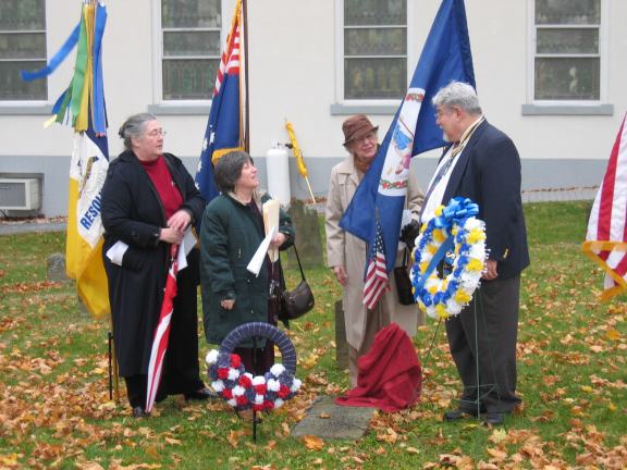 Descendents commemorating the service of Friederich Wilhelm Nagel, a German immigrant born in 1713. Left to Right: Jane Sinks, Charlene Coch, Alice Sinks, and Compatriot John Sinks.